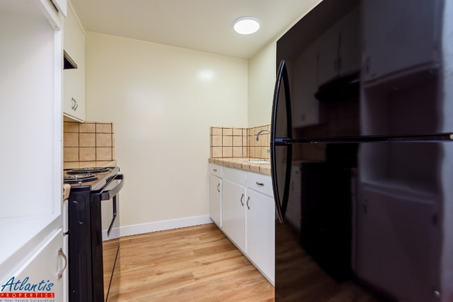 Photo - 642 Blythe Ct Unidad 25