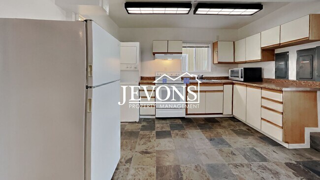 6617 S Monroe St Unidad B