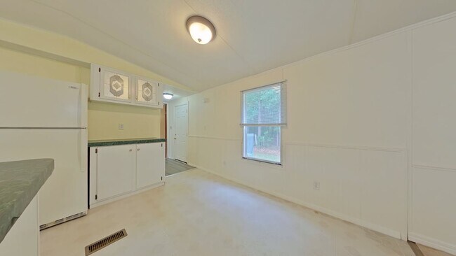 Photo - 3020 Aplin Rd