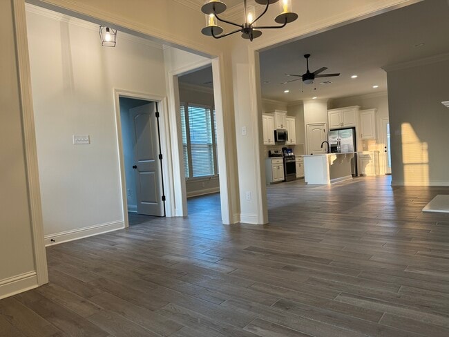 Photo - 309 Appleby Way