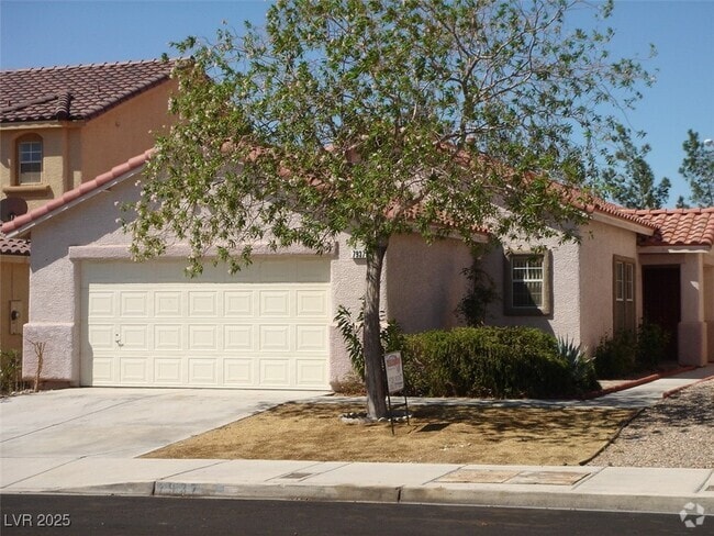 Building Photo - 7937 N Willow Pines Pl Rental