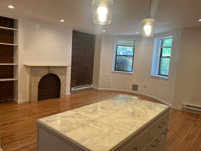 Building Photo - 88 E Brookline St Unit B