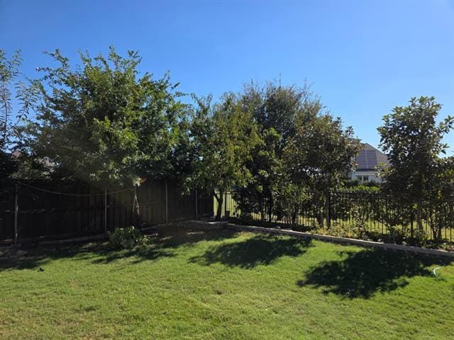 Photo - 1323 Roundup Rd