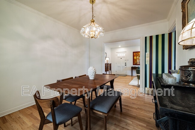 Photo - 520 San Pasquale Ave SW