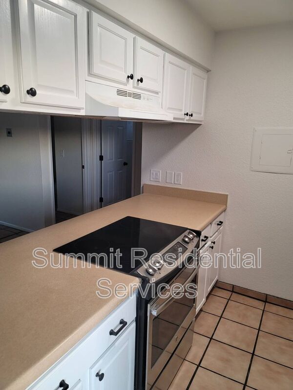 Photo - 926 N Belvedere Ave Condo Unit 1