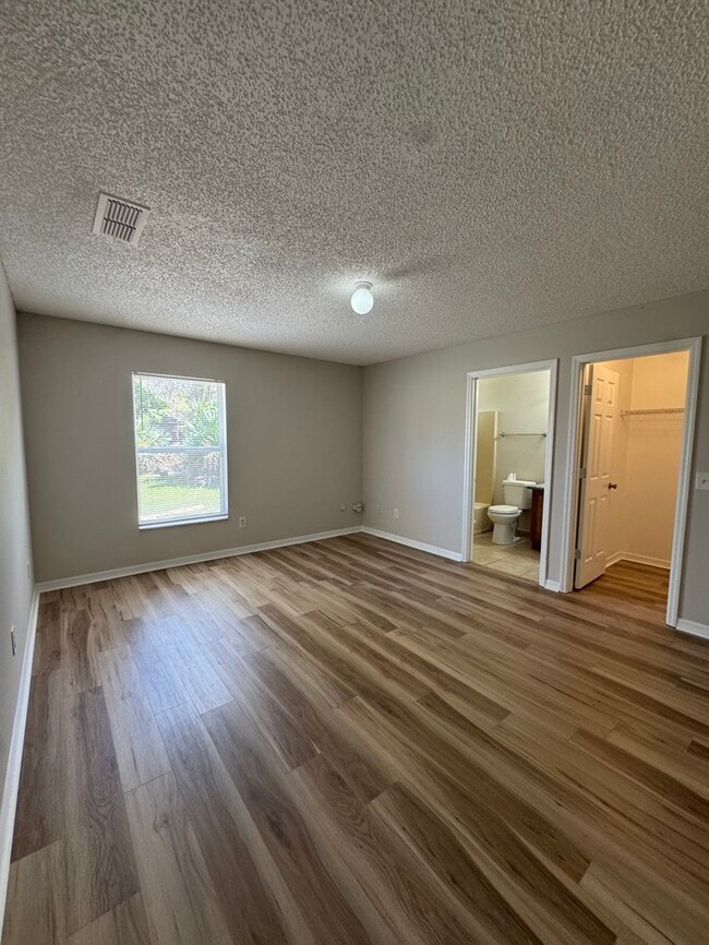 Photo - 81 S Courtland Blvd