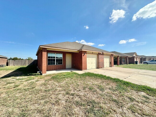 Photo - 5302 Lauren Lea Dr