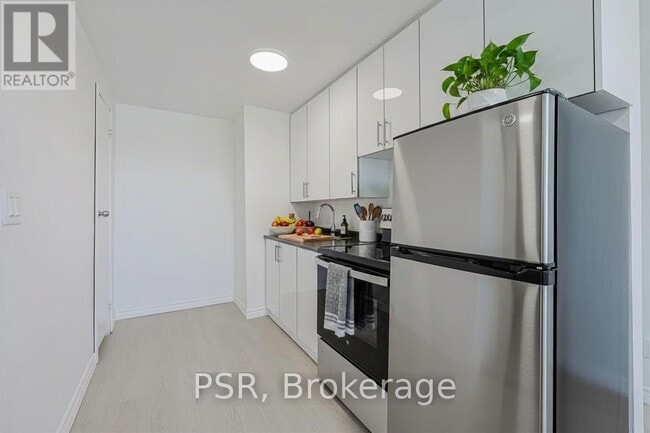 Photo - 2204 Dufferin St Unit 107