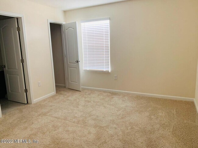 Photo - 7703 Legacy Trl