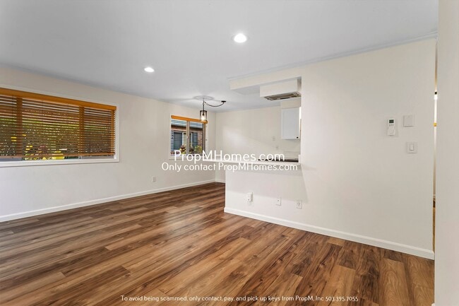 Photo - Wonderful Two Bedroom Condo In SE Portland!