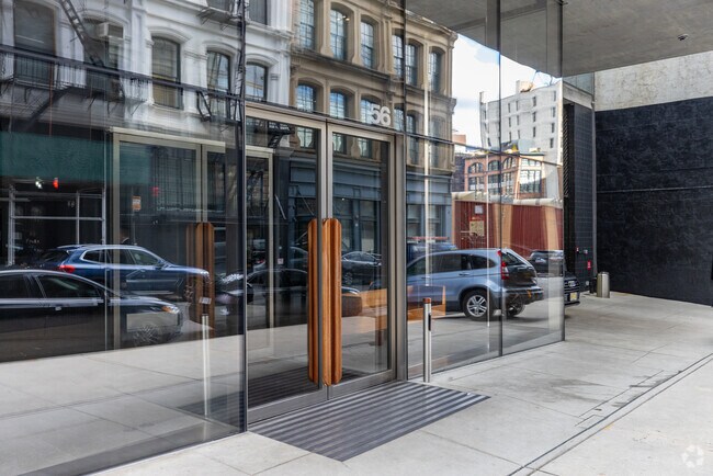 Photo - 56 Leonard St