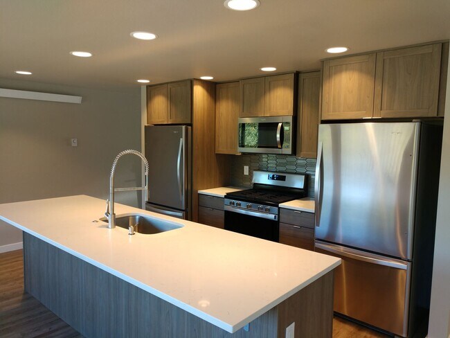 Photo - 2235 Electric Ave