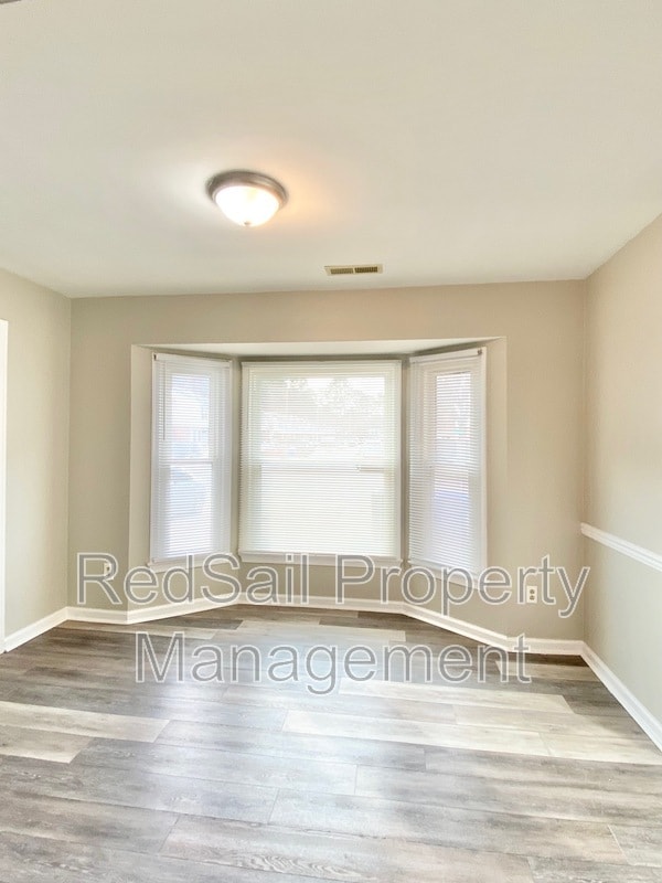 Photo - 5612 Picadilly Ln