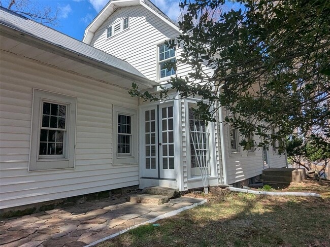 Photo - 288 Rte 9W House