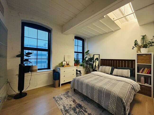 Photo - 430 Fairmount Ave