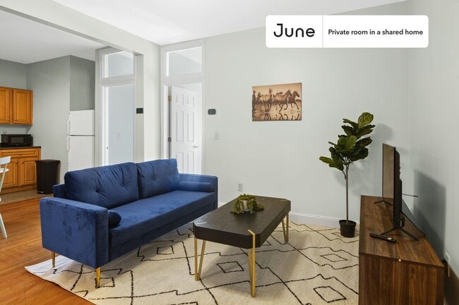 Photo - Room in Shared 4 bed/1 bath home Unit D