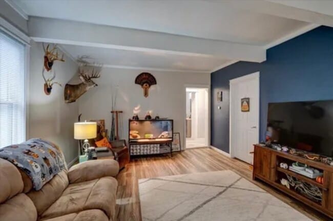 Living Room - 212 E Howard St Unit Lower 1