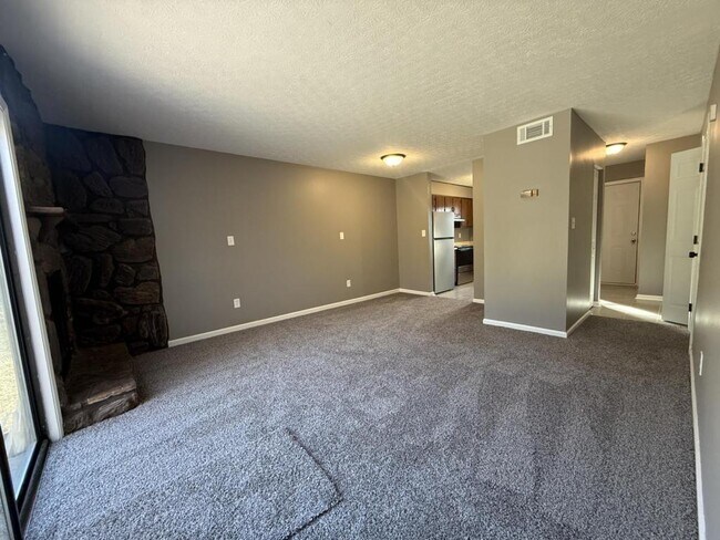 Photo - 1240 Clear Ridge Ln