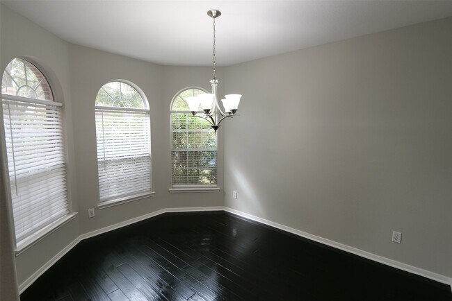 Photo - 26814 Harwood Heights Dr