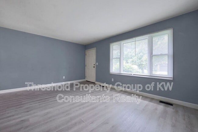 Photo - 5809-5811 Pepperwood Court Unit 5809