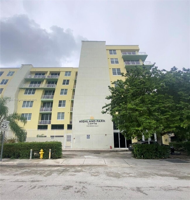Photo - 1350 NW 8th Ct Condo Unit B3-5