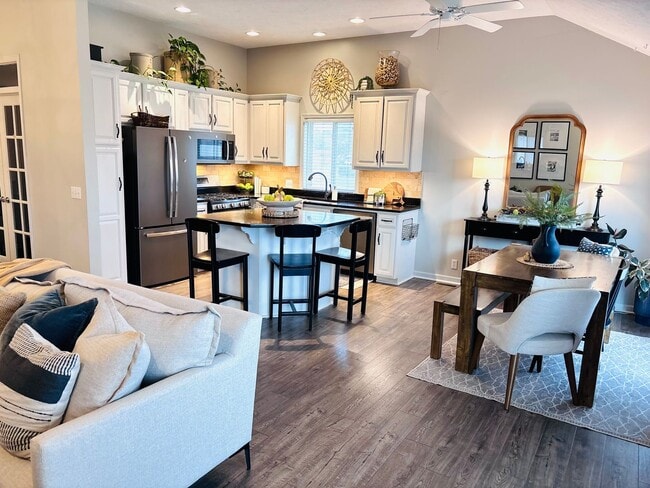 Photo - Home For Rent In Papillion