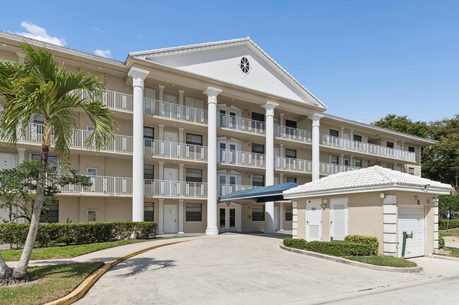 Building Photo - 3507 Village Blvd Unit 402