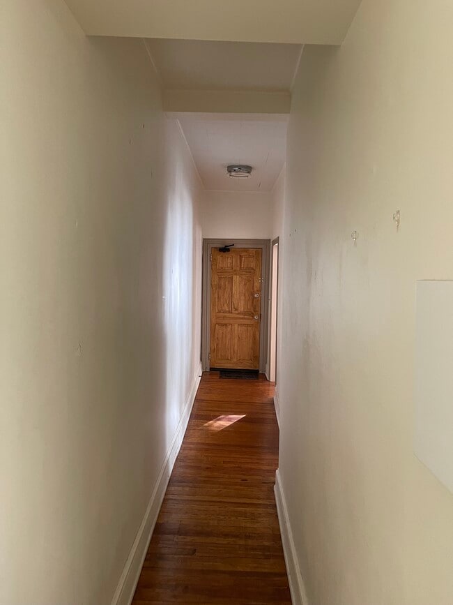 Hallway - 42 S State St Unit 4