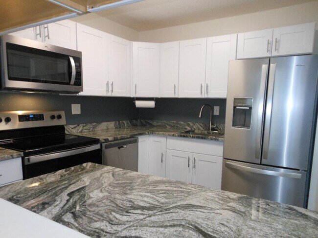 Photo - 113 Cluff Crossing Rd Unit 26