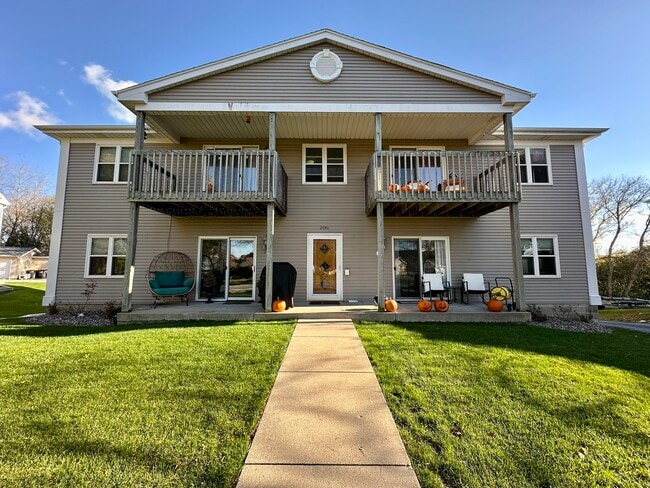 2046 Cliff Alex Ct S Unit 1