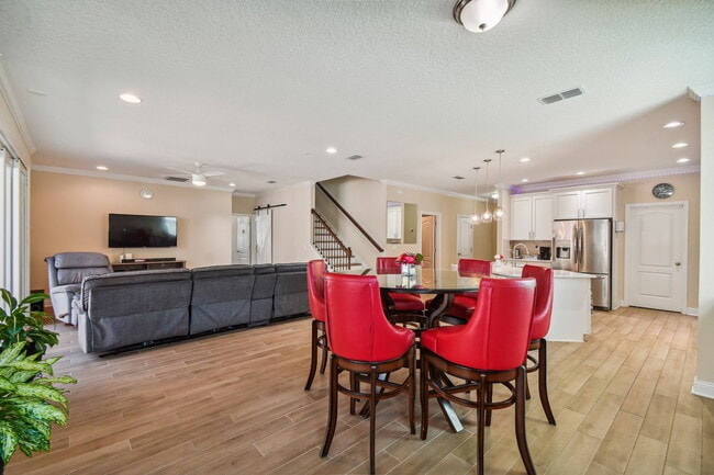 Photo - 629 Melrose Abbey Ln