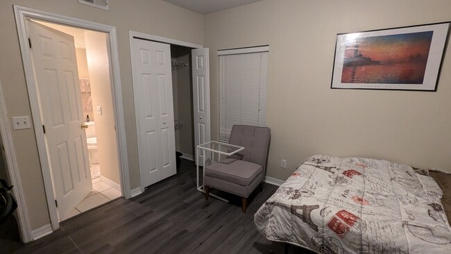 Photo - 2920 E Jefferson St