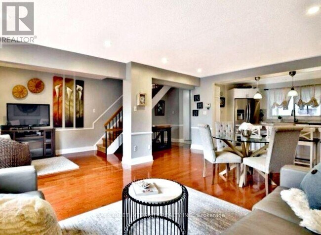 Photo - 1580 Lancaster Dr