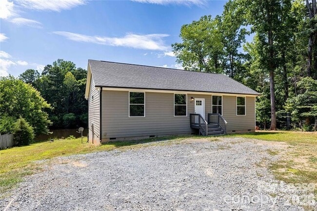 Photo - 429 Creswell Rd