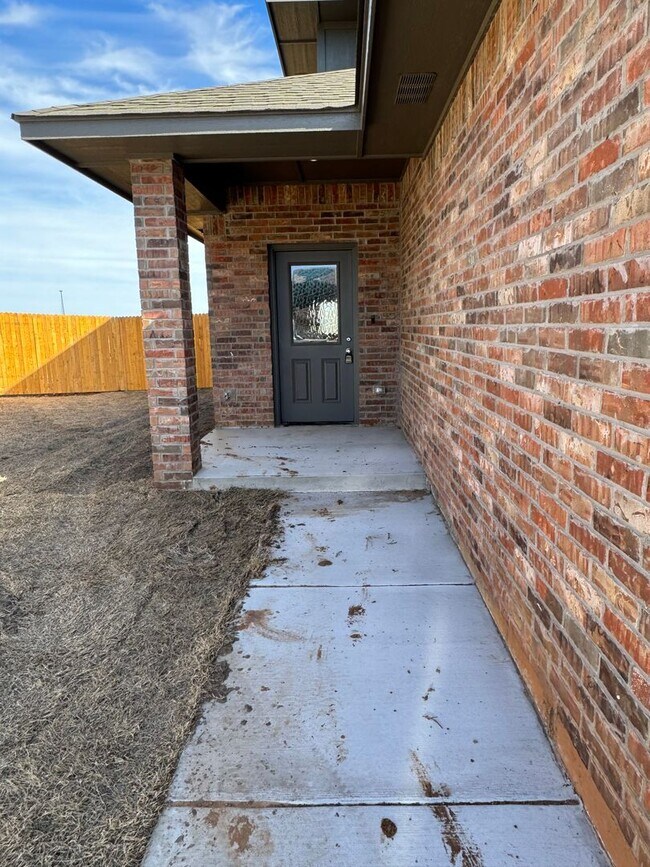 Photo - 3 bedroom 2.5 bath duplex in Newcastle