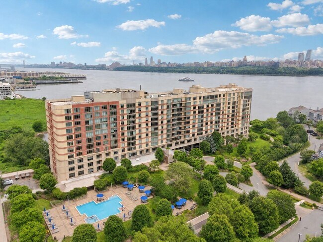 8100 River Rd Unit 601