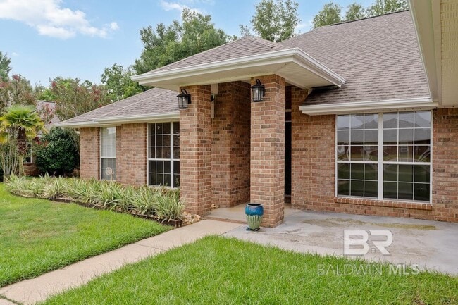 Photo - 157 Pemberton Loop