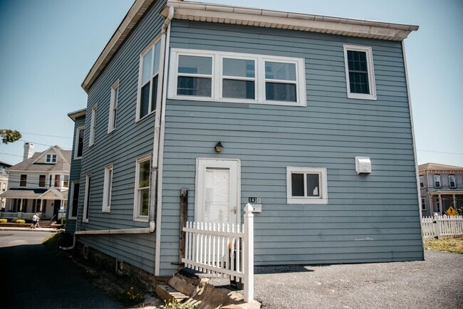 Building Photo - 143 S Union St Unit B Rental