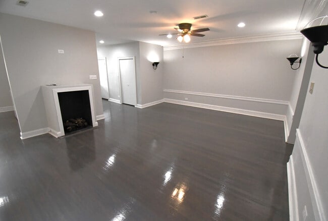 Photo - Kenmore 6138-6142