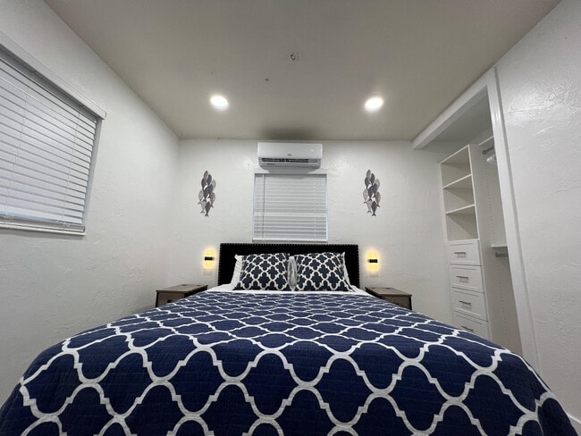 Photo - 2648 NE 15th Terrace