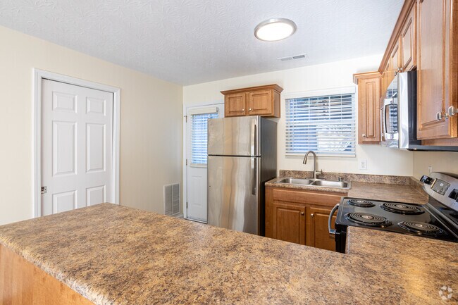 2BR, 1.5BA - 1,435 SF - Kitchen