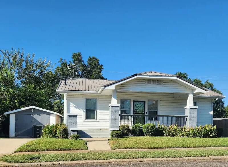 Photo - 1532 52nd St Ensley