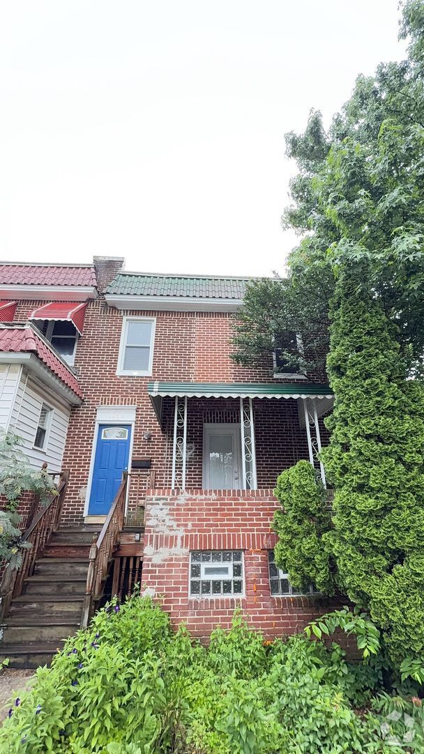 Building Photo - Spacious and Renovated Charles Village 4bd... Rental