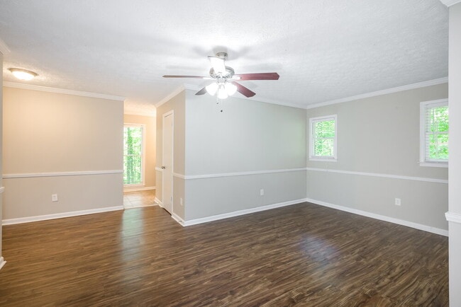 4765 Banner Elk Dr