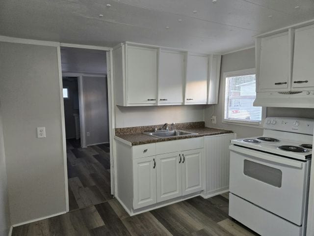 Photo - 4943 E Hillsborough Ave