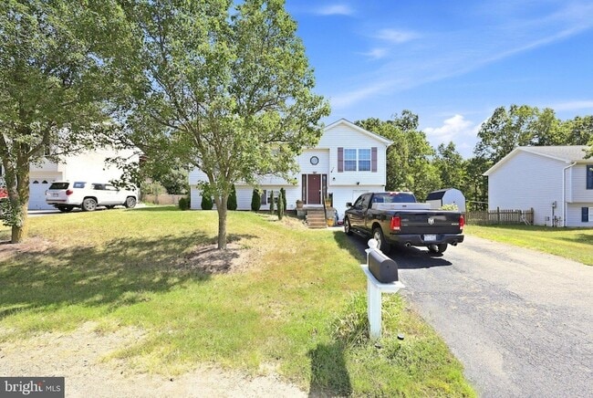 94 Longwood Dr