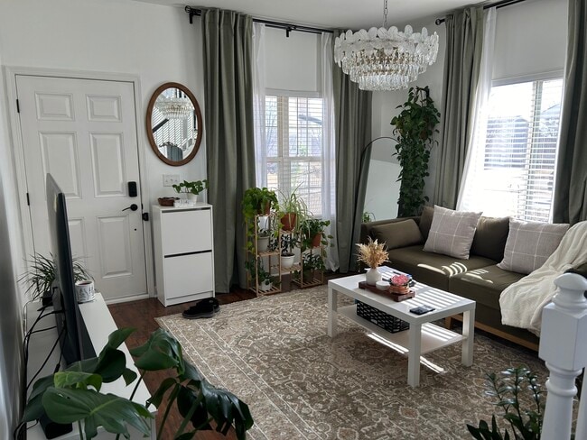 Photo - 411 Alyssa St