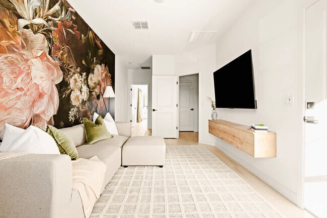 Building Photo - 7868 N 79th Dr Unit ID1097530P Rental