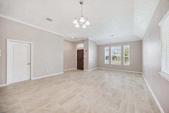 Photo - 2410 Palisade Crst Dr