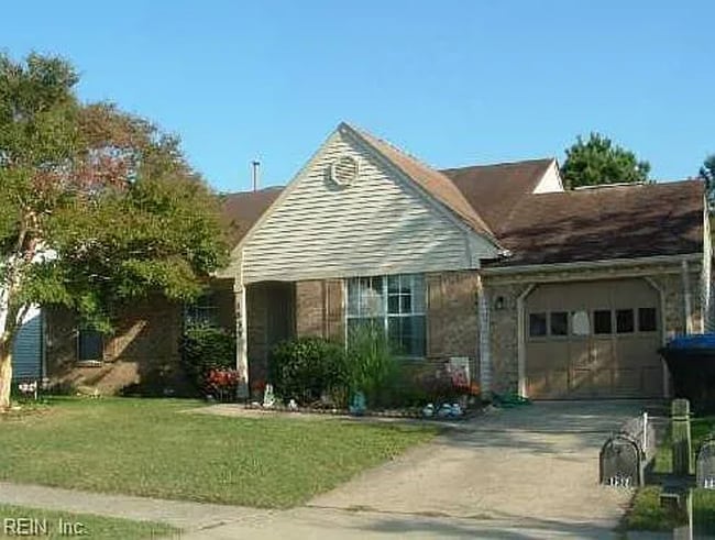Building Photo - Your Next Home in the Heart of Virginia Beach